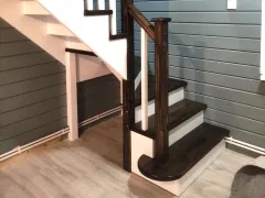 лестница на 90 из сосны